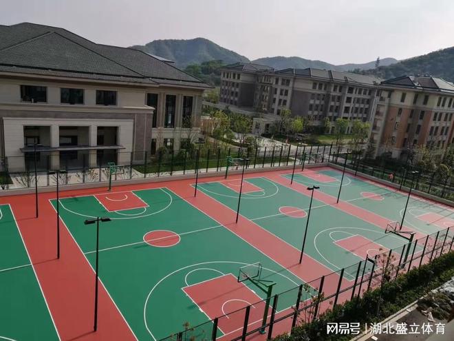 天博硅pu篮球场