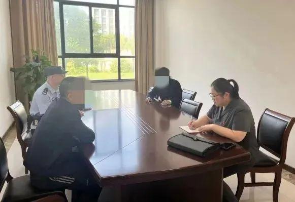 天博【铜陵头条0613】铜陵一男子收到“色情短信”后被骗近5万！明起这些路段将交通管制！(图10)